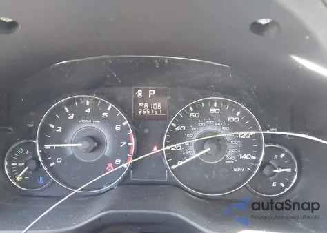 2010 Subaru Legacy 2.5I Premium из США, поврежденный, VIN 4S3BMBB65A3231888